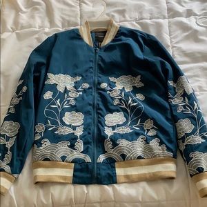 Lightweight bomber jacket